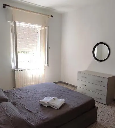 Fracco's House S. Marinella Fronte Mare 36' Di Treno Da Roma Santa Marinella
