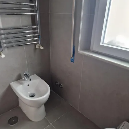 Fracco's House S. Marinella Fronte Mare 36' Di Treno Da Roma Apartment