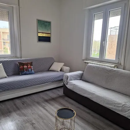 Apartment Fracco's House S. Marinella Fronte Mare 36' Di Treno Da Roma *