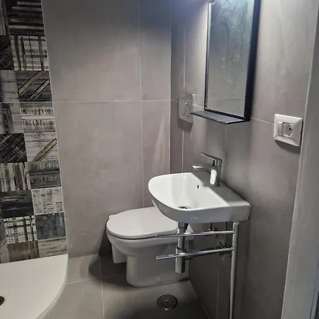 Fracco's House S. Marinella Fronte Mare 36' Di Treno Da Roma דירה סנטה מרינלה